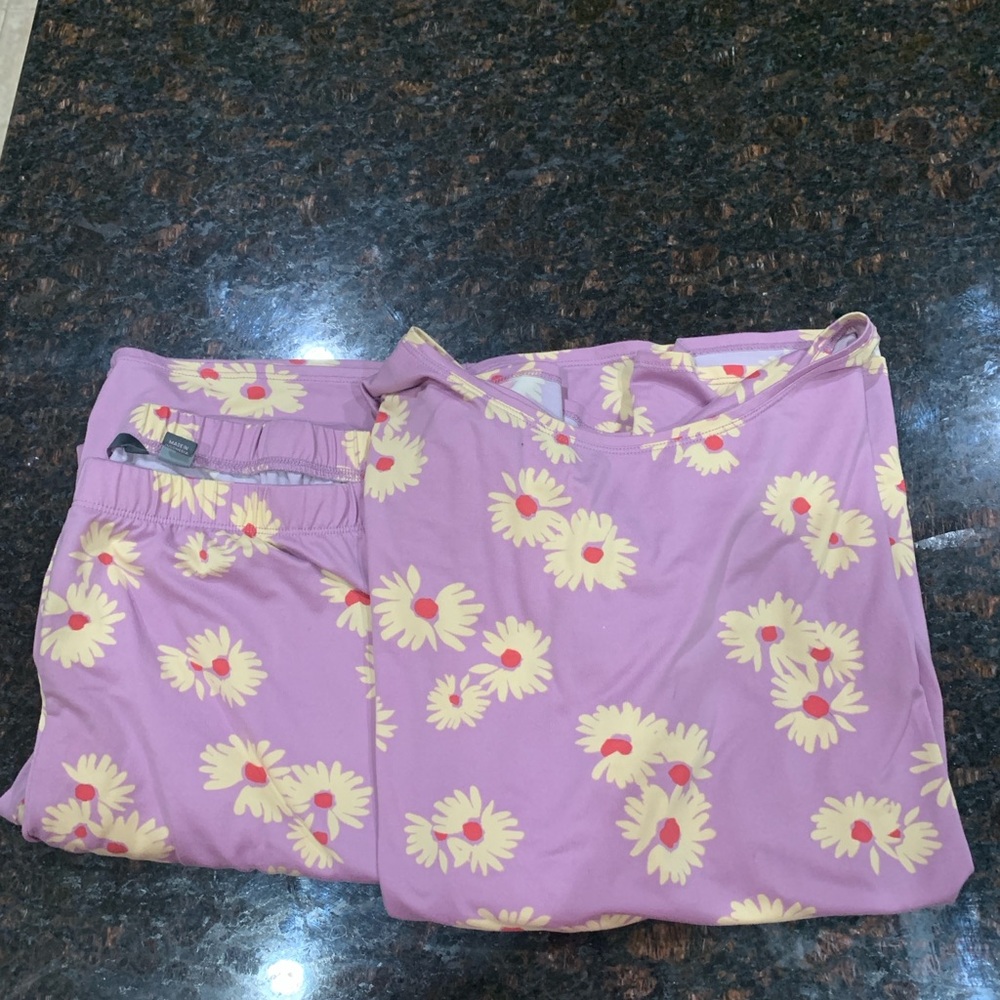 Women’s Pajama set sz XL super soft fabric